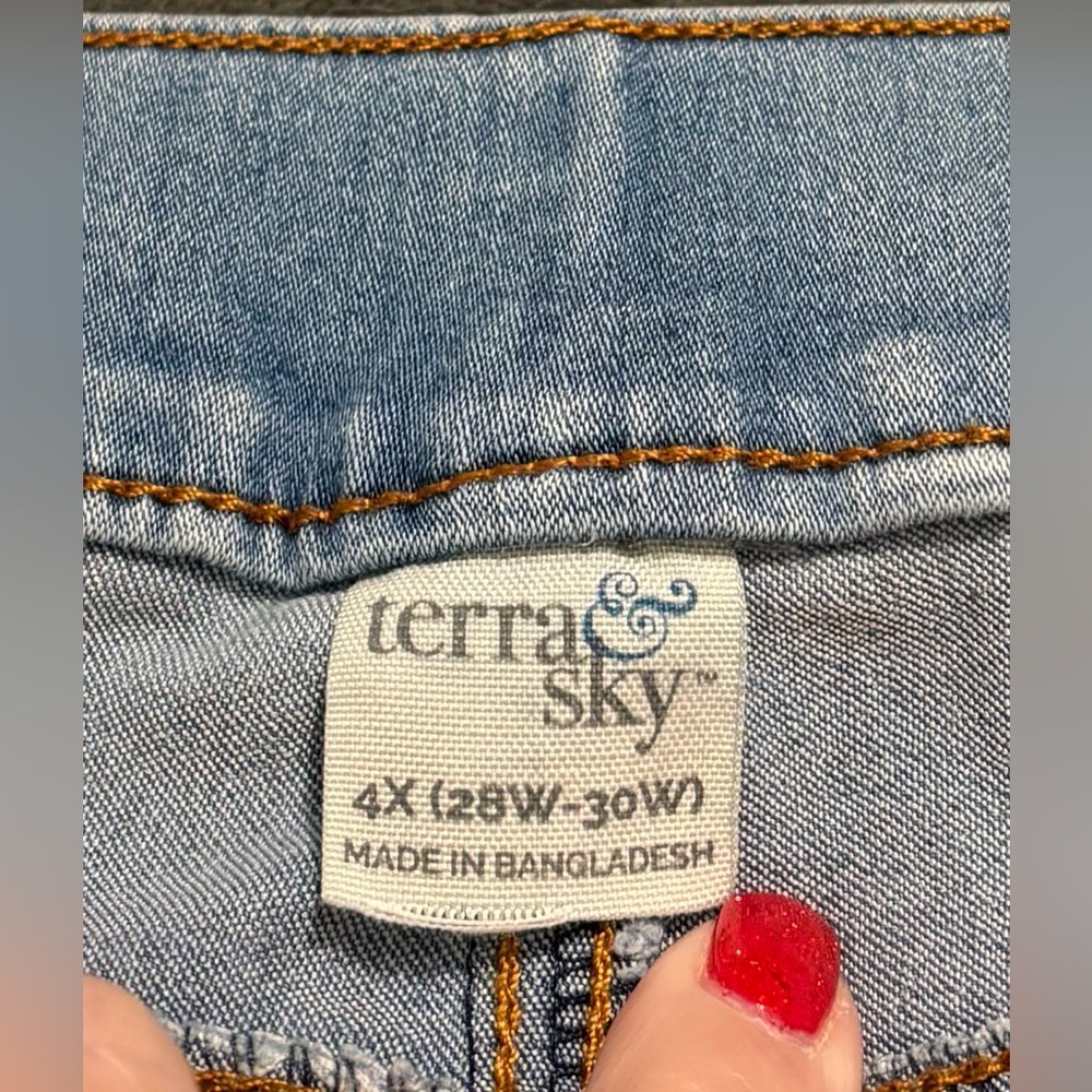 🩵 Terra & Sky 4X Light Blue Distressed Jeggings - Picture 3 of 7